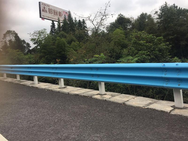 淮北三波護(hù)欄板